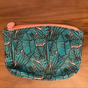 Ipsy Leaf Glam Bag